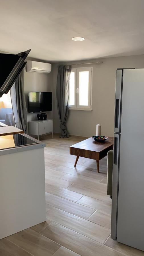Apartment Novak Vir Eksteriør billede